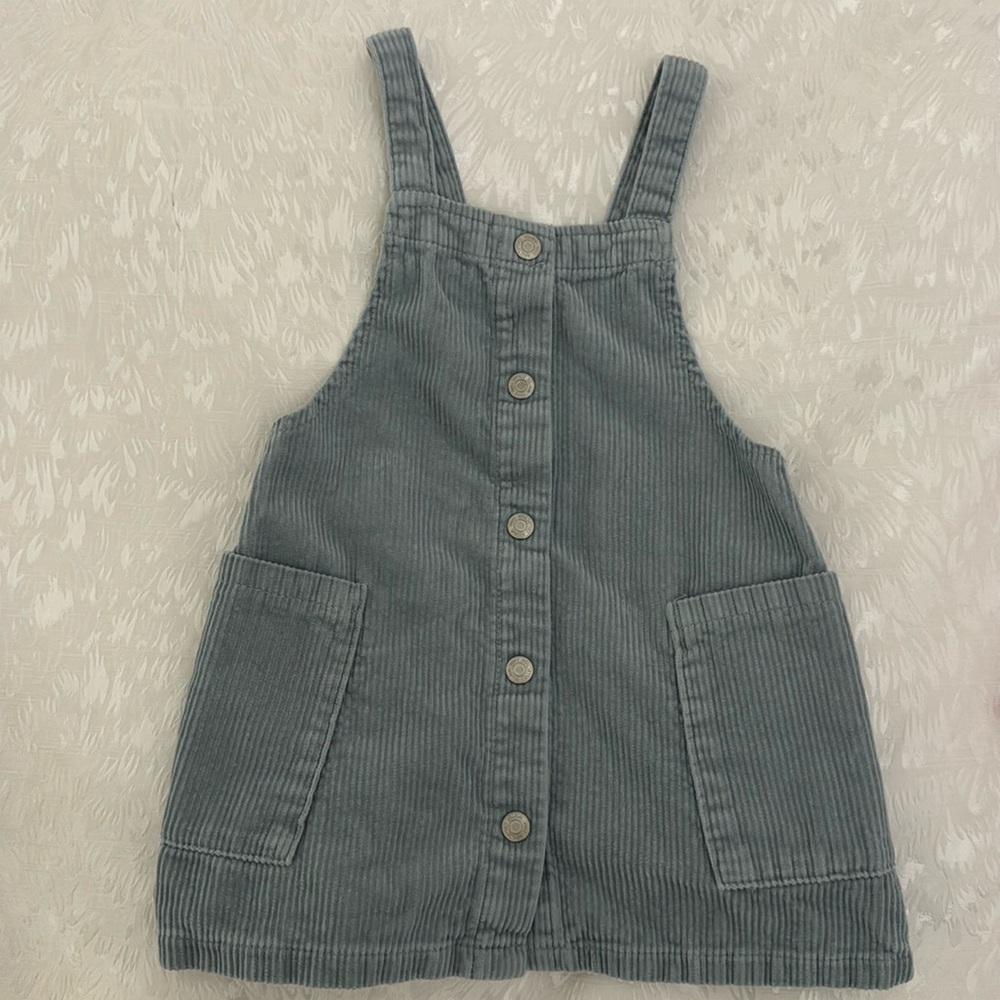Zara, little girl’s corduroy dress, size 2-3, excellent condition